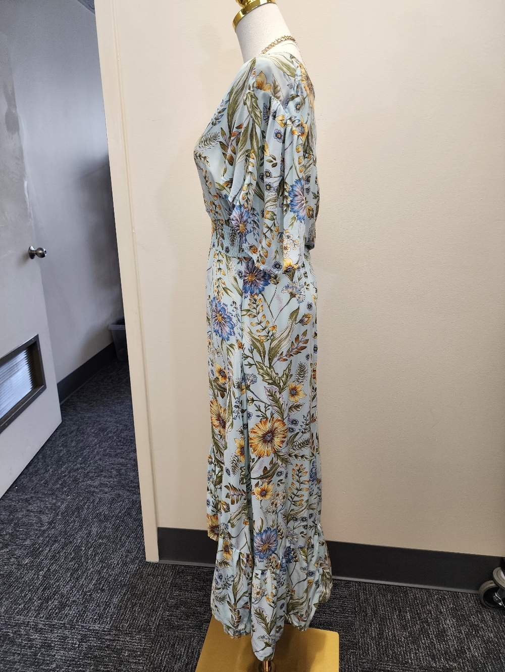 Abel The Label Blue Floral Maxi Dress V Neck Smocked Waist Size XS - Picture 4 of 8